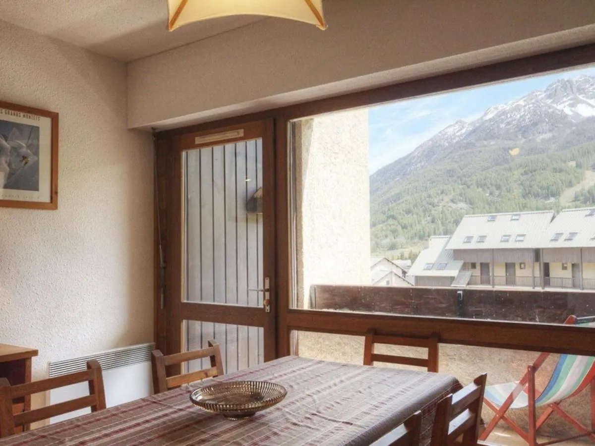 Appartement Le Monêtier-les-Bains, 2 pièces, 6 personnes - FR-1-330F-32