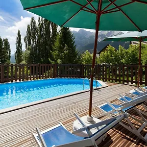 Vvf L'alpazur à Serre Chevalier Parco vacanze